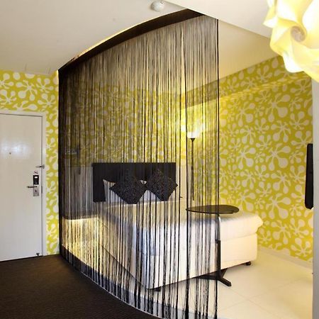 Hotel Zamburger Bliss Johor Bahru Ngoại thất bức ảnh