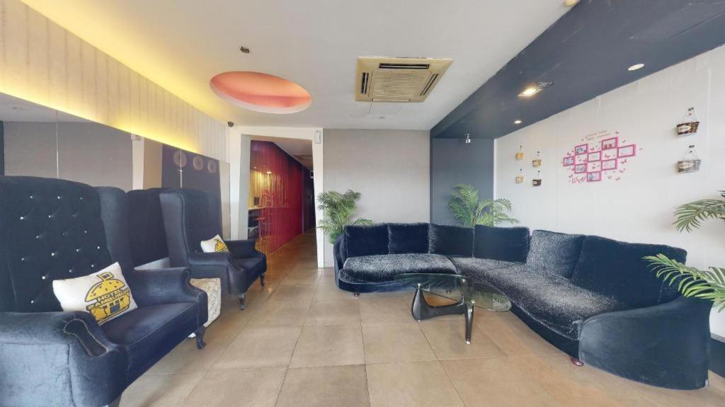 Hotel Zamburger Bliss Johor Bahru Ngoại thất bức ảnh